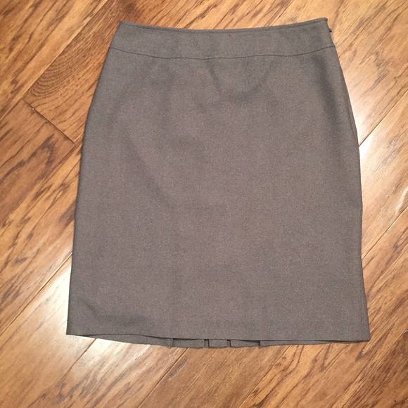 Casual Corner Annex Dresses & Skirts - Grey pencil skirt with back pleat